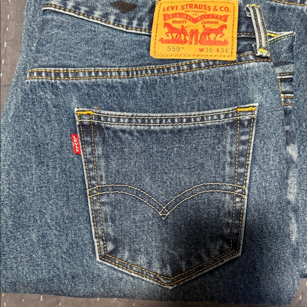 Levi's 559 Relaxed Fit Denim Jeans - 36x34 Dark Blue